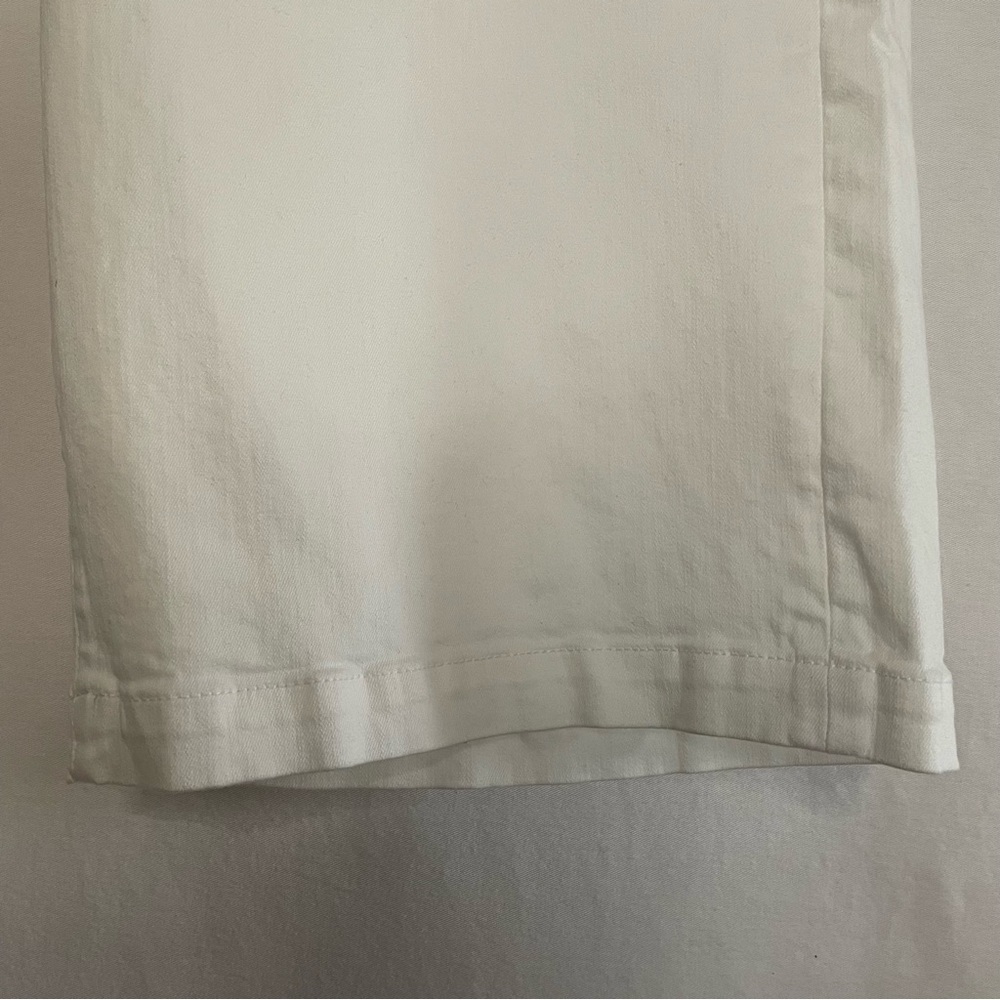 Torrid 28 Crop Wide Leg Vintage Stretch High-Rise Jean in Optic White - Picture 8 of 14